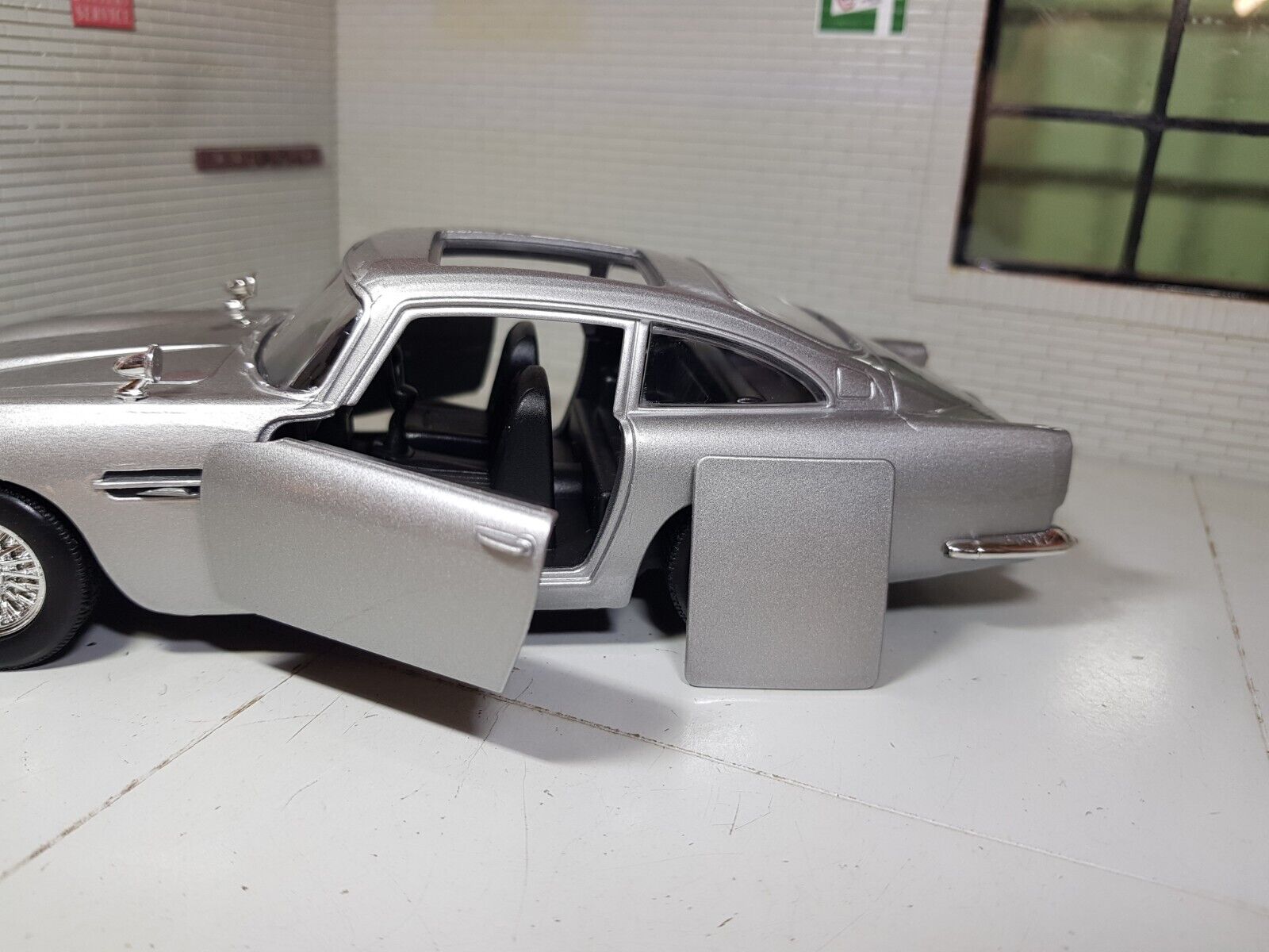 Aston Martin DB5 James Bond Collection Goldfinger Motormax