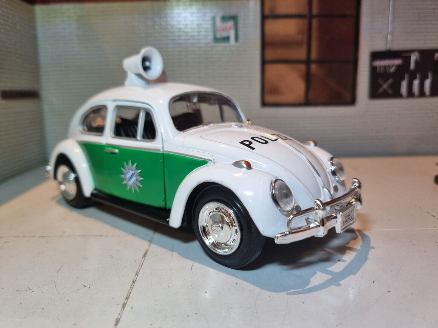 Volkswagen Beetle 1966 German Police Car 79588 Morotmax 1:24