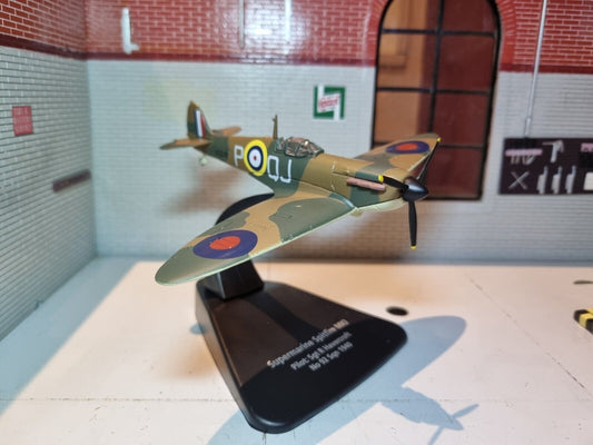 Spitfire Supermarine Mk1 RAF 1940 AC001 Oxford 1:72