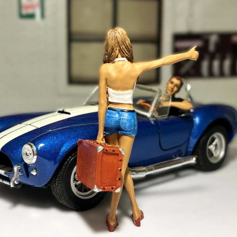 Hitchhiker Set of 2 Figurines AD-23996 American Diorama 1:24