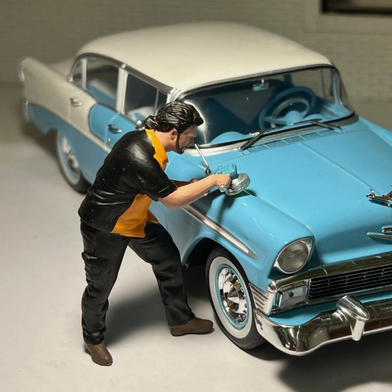 Buff and Wax AD-24604 American Diorama 1:24