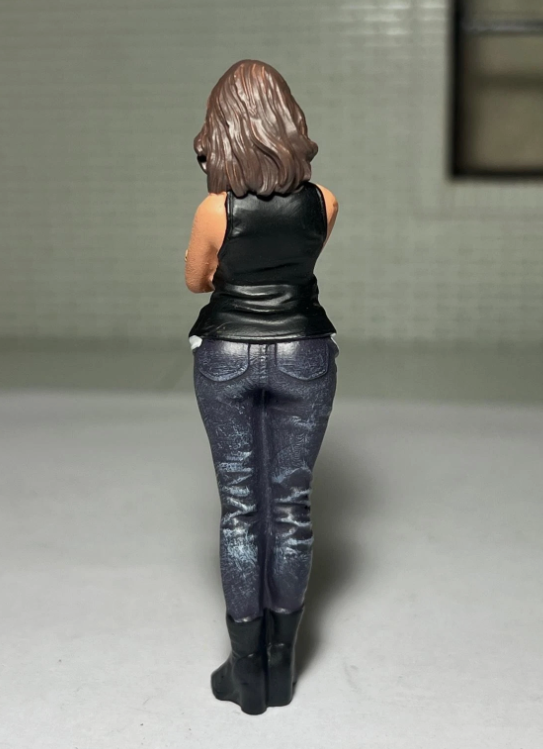 "Car Meet 3 - Figure 2" AD-76427 American Diorama 1:24