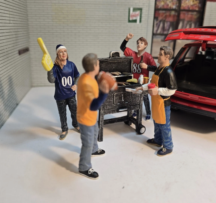 "Tailgate Party" AD-77596 American Diorama 1:24