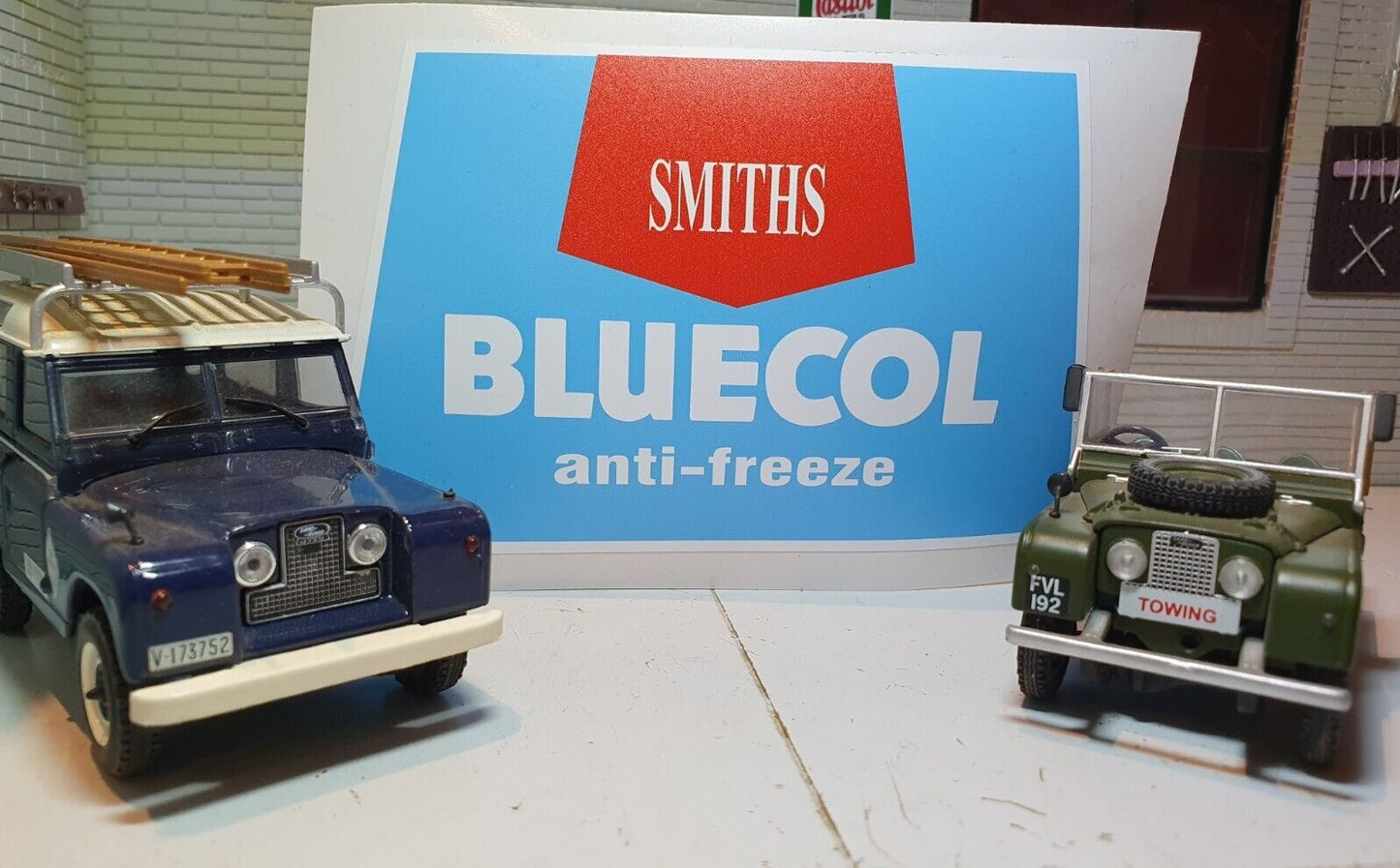 Land Rover Series 1, 2, 2a & 3 Smiths Bluecol AntiFreeze Decal