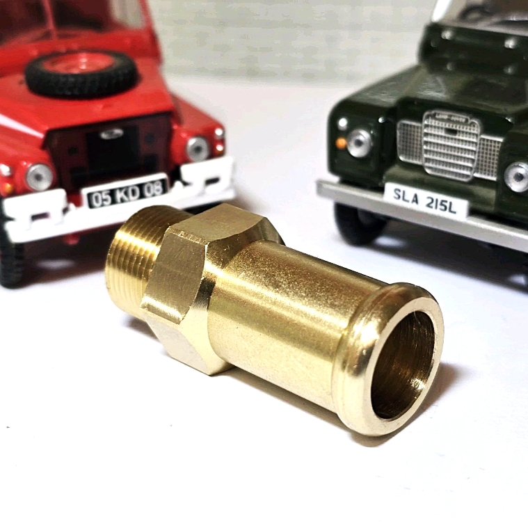 Land Rover Series 3 5MB Brass Heater Pipe Union ERC9453