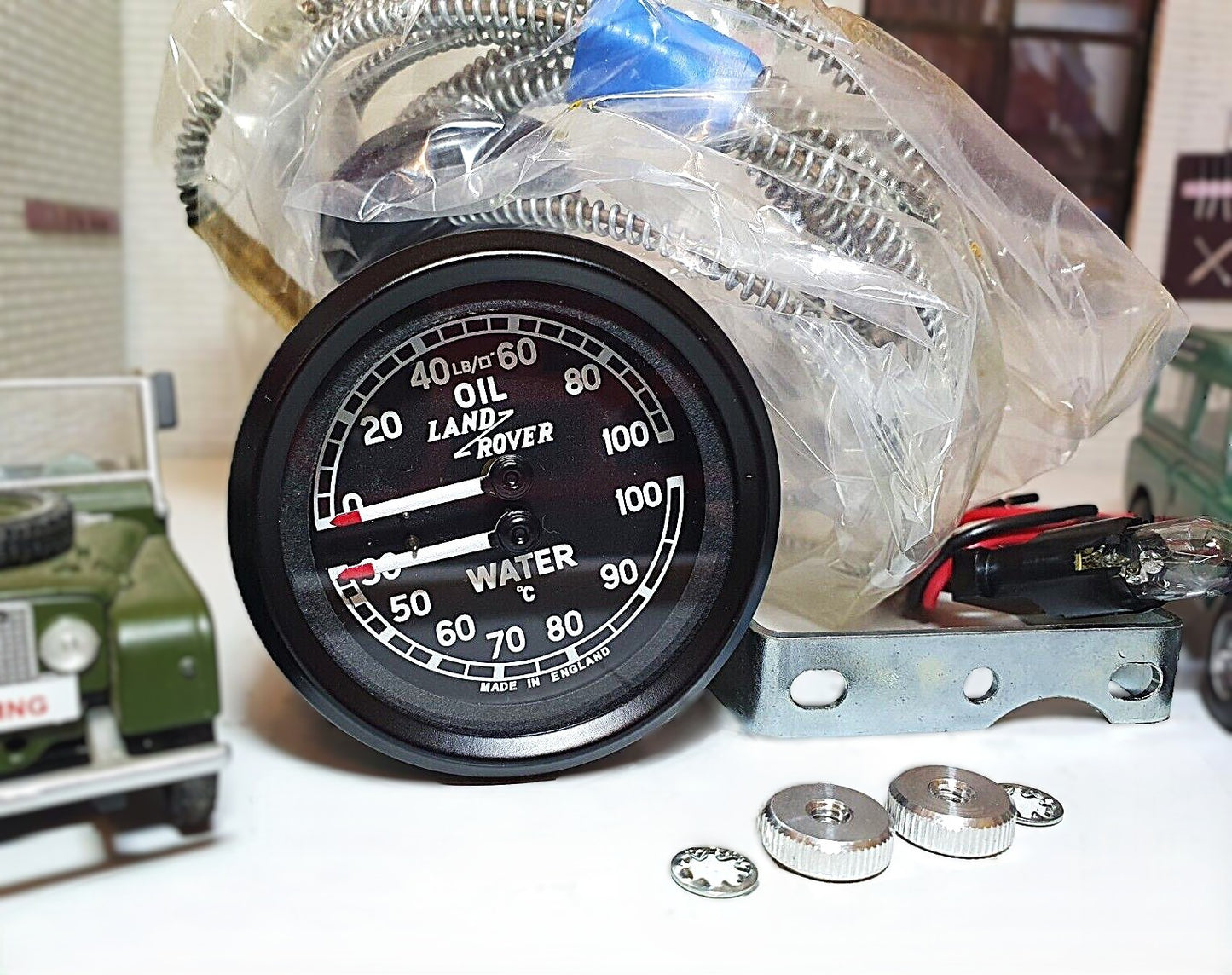 Land Rover Series 1, 2 & 2a Smiths Dual Oil Pressure & Water Temperature Gauge 233480