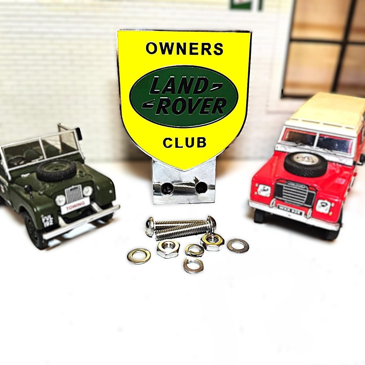 Land Rover Owners Club-Frontplattengrill mit klassischem Emblem und Zubehör