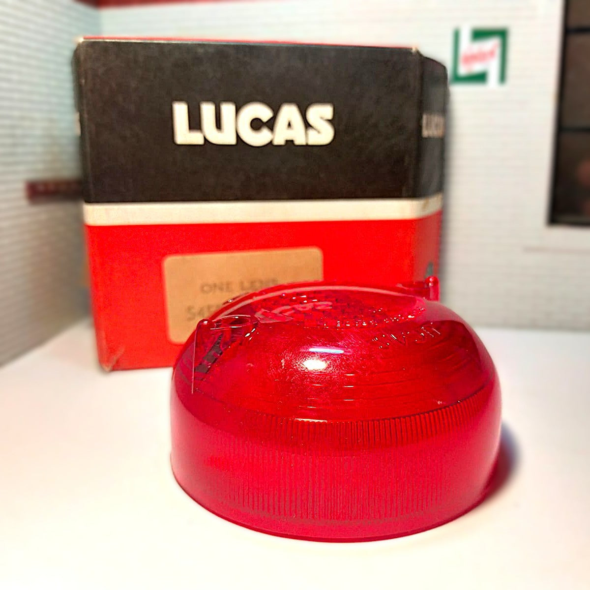 LUCAS L581 Brake Tail Light Lens 589448 Land Rover Series 2,2a