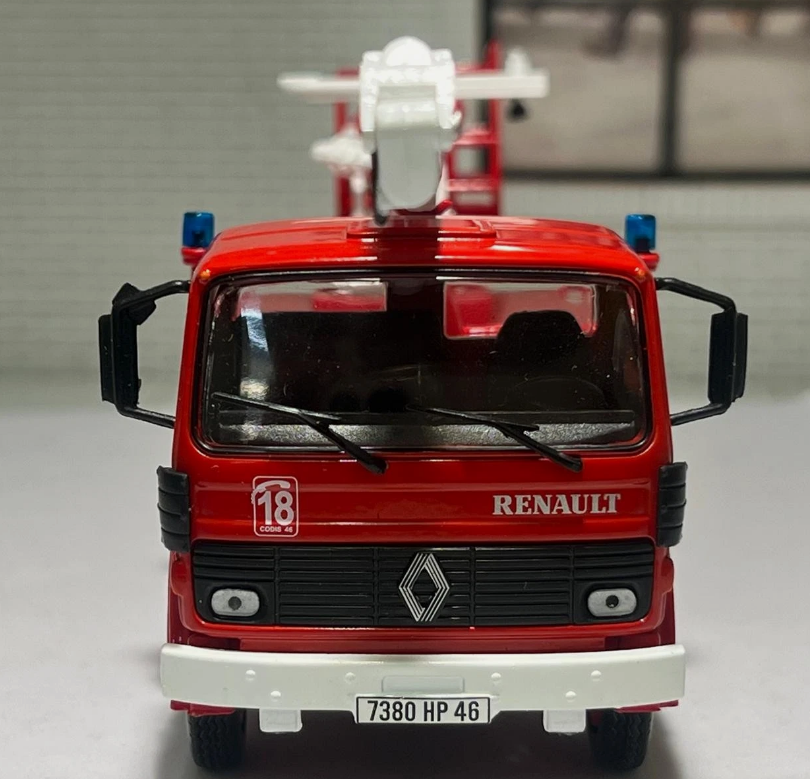 Renault JP11 1988 French Fire Truck Ex-Magazine 1:43
