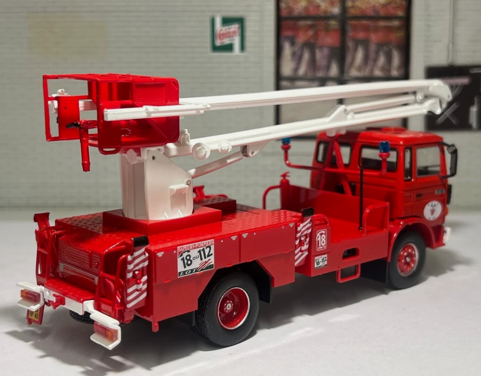 Renault JP11 1988 French Fire Truck Ex-Magazine 1:43