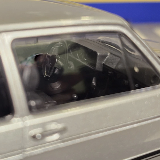 Volkswagen 1976 Golf Mk1 Ex-Magazine 1:24