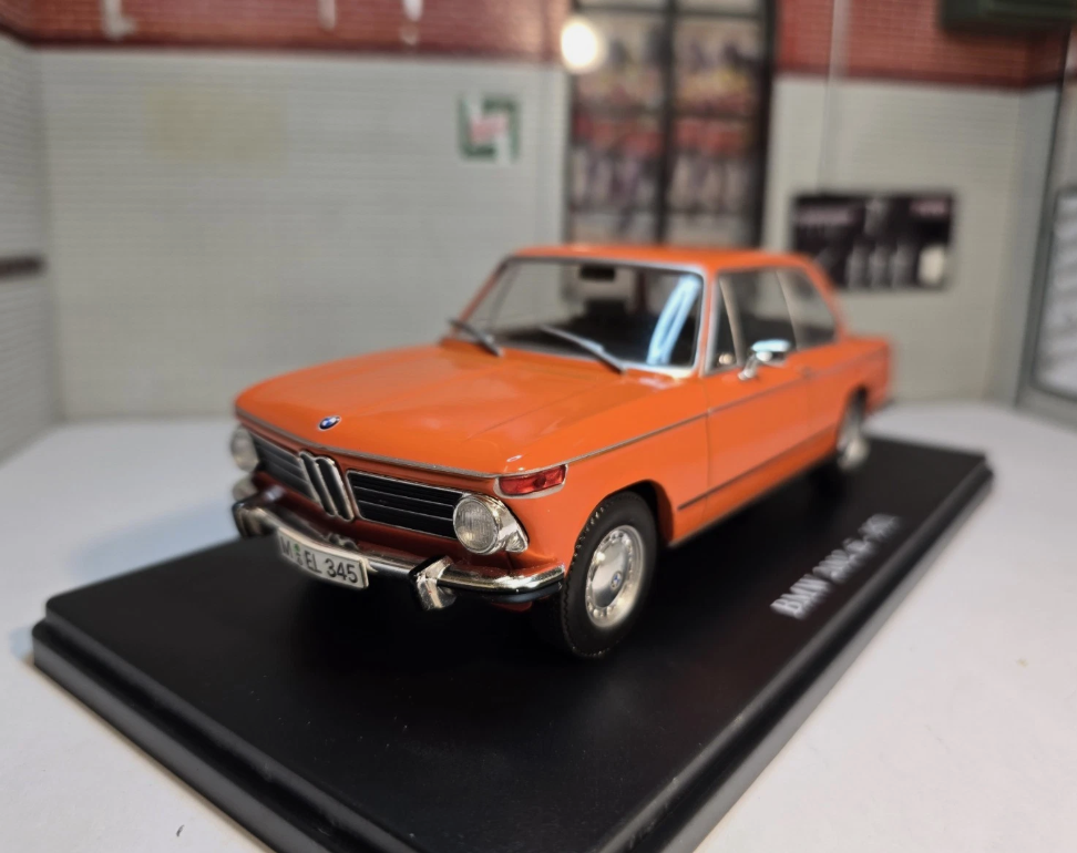 BMW 2002 Ti 1971 Ex-Magazine