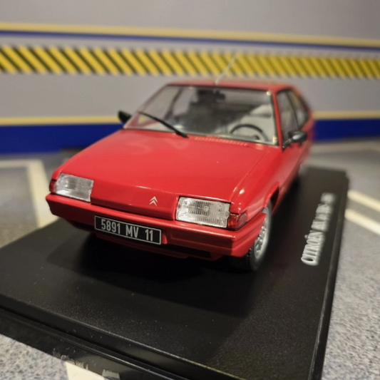 Citroen 1983 BX 16 TRS 1.6 Petrol Ex-Magazine 1:24