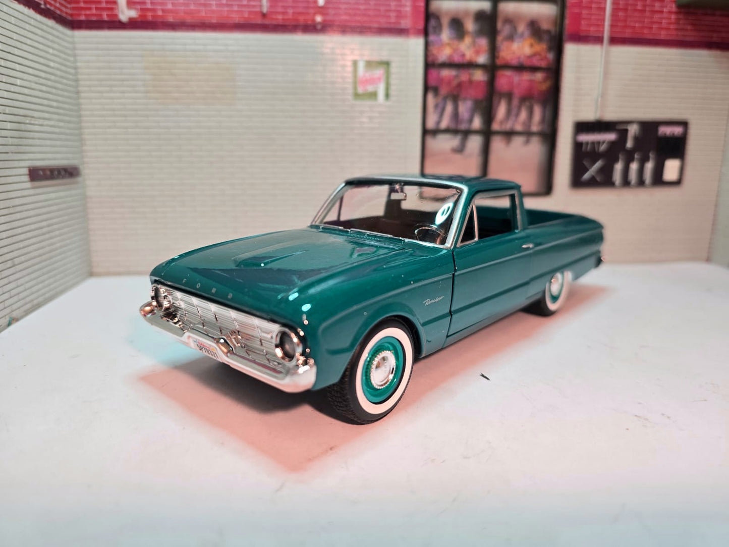 Ford 1960 Ranchero 79321 Motormax 1:24