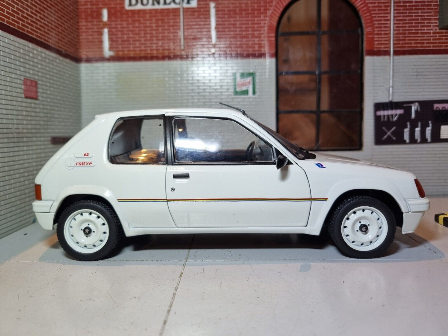 Peugeot Mk1 1988 205 Rallye S1801701 Solido 1:18
