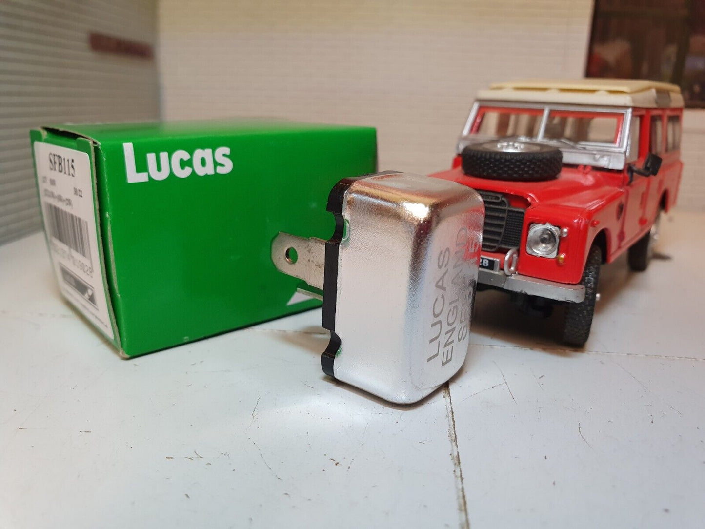Lucas 2 Pin Flasher Relay Side Repeat & Towing 9057308 SFB115 OE