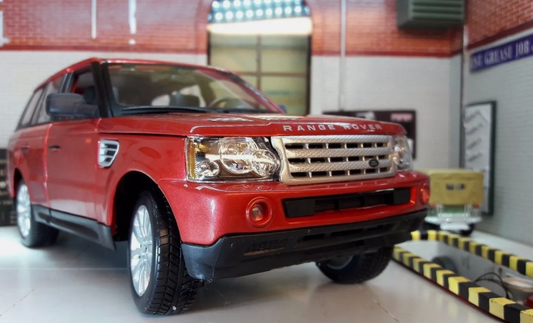 Range Rover Sport TDV6 V6 LR3 Met Red Detailliertes Druckgussmodell 1:18 Maisto Land