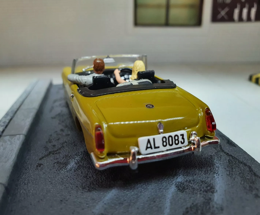 MGB Convertible Car MG Harvest Gold Yellow 1:43