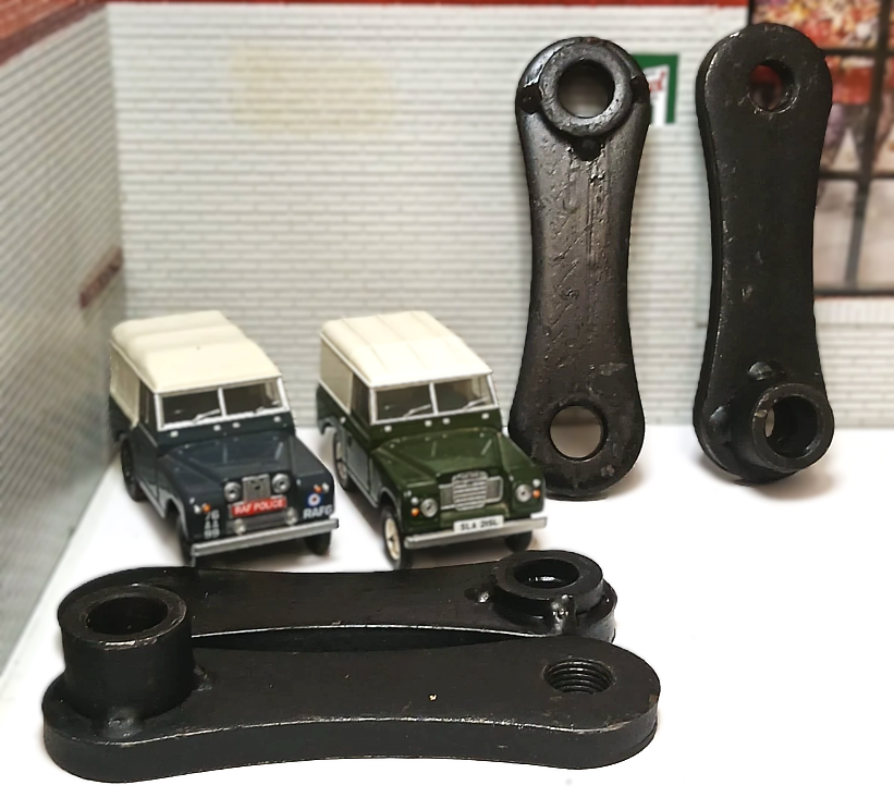 Land Rover Series 2, 2A & 3 88 SWB Front Spring Shackles 270520 & 537687