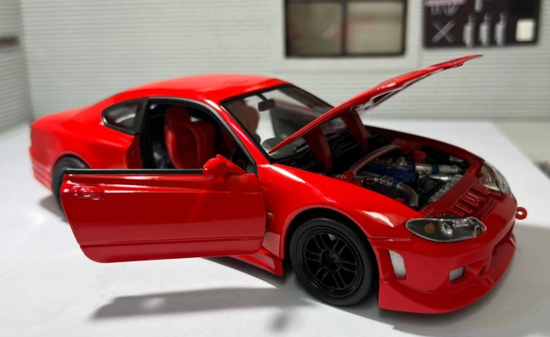 Nissan 1999 Silvia S15 200SX RS-R 22485 Welly 1:24 (White/Red)