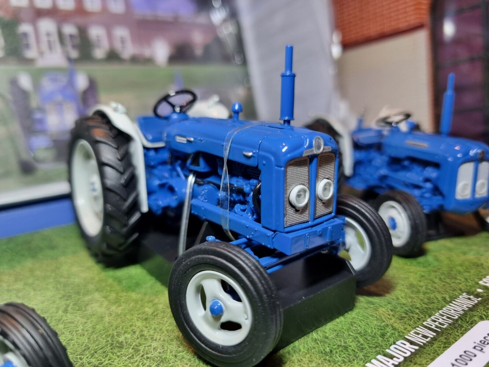 Universal Hobbies 1:32 Scale Fordson Dexta (1960) Tractor Diecast Universal Hobbies 1:32 Scale Fordson Dexta (1960) Tractor Diecast