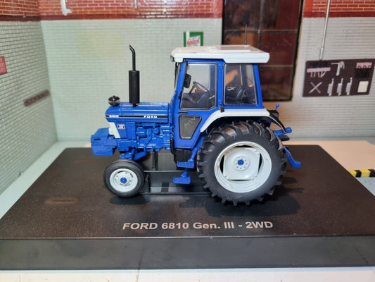 Ford 6810 Gen 3 2WD 1988-1991 Tracteur 43308 Universal Hobbies 1:32