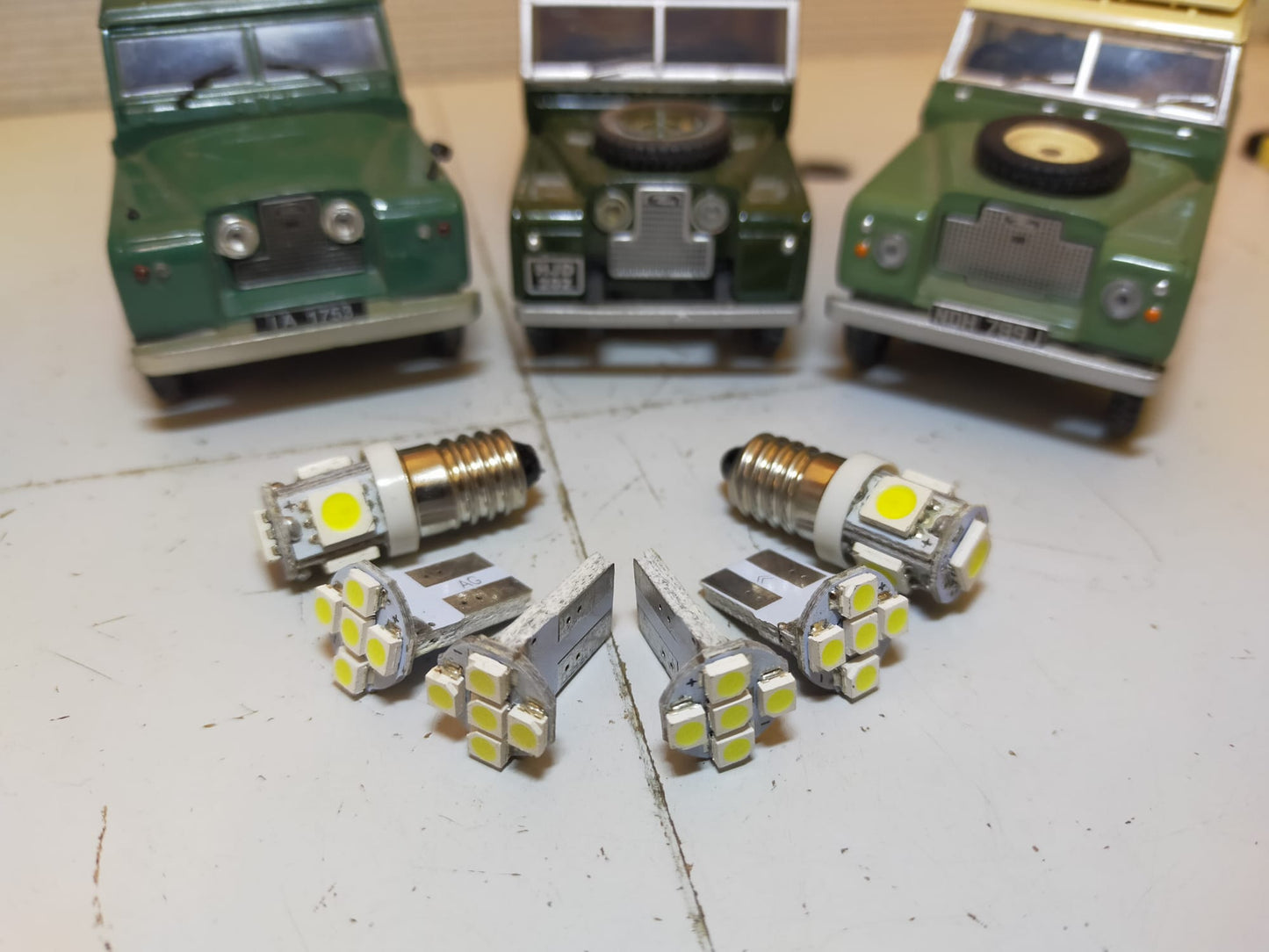 Land Rover Series 1 2 2a 2b 3 Dash light bulbs LED set of 6 E10/T10 12v - Choice of Colour