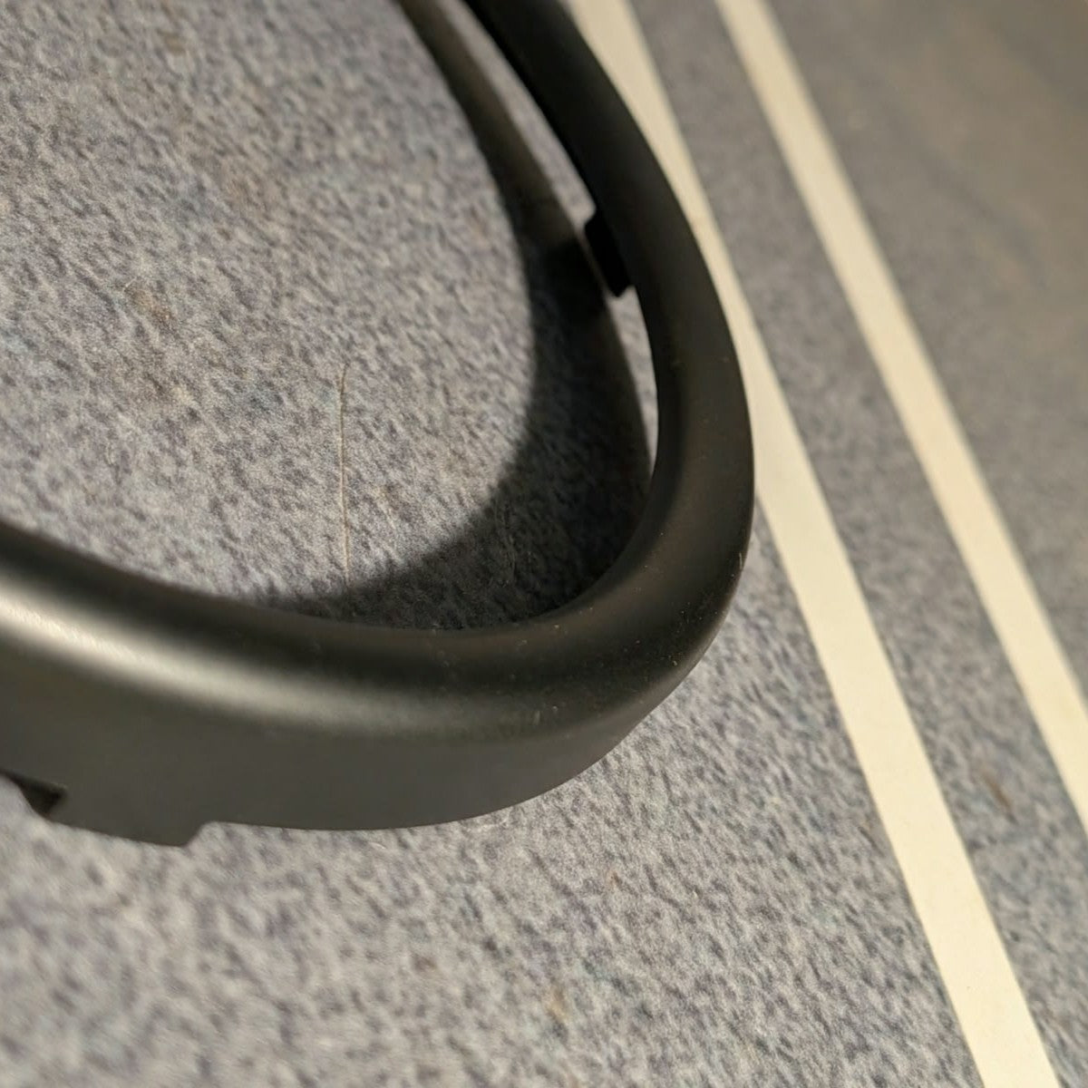 5" Round Edge Gauge Bezel (Black/Chrome)