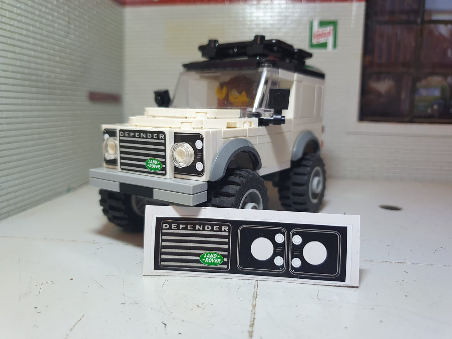 Sticker set for 40650 Land Rover Kit
