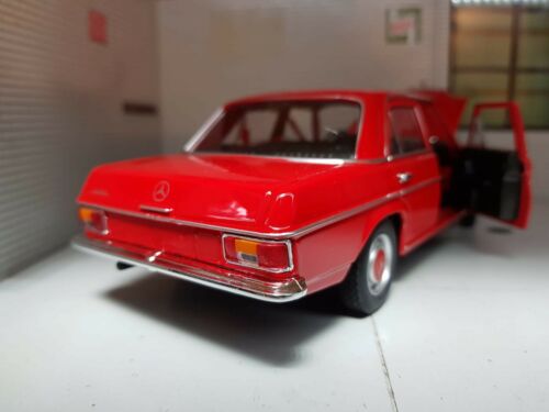 Mercedes Benz 1968 220 W115 Welly 1:24 (Black/White/Red)