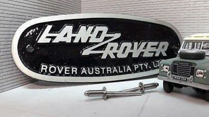 Land Rover Heritage Front Grill Tub Badges Cast Aluminium