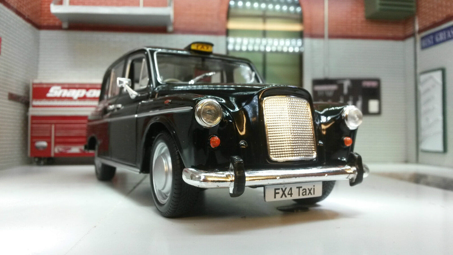 Austin LTI FX4 London Taxi Black Cab 22450 Welly 1:24