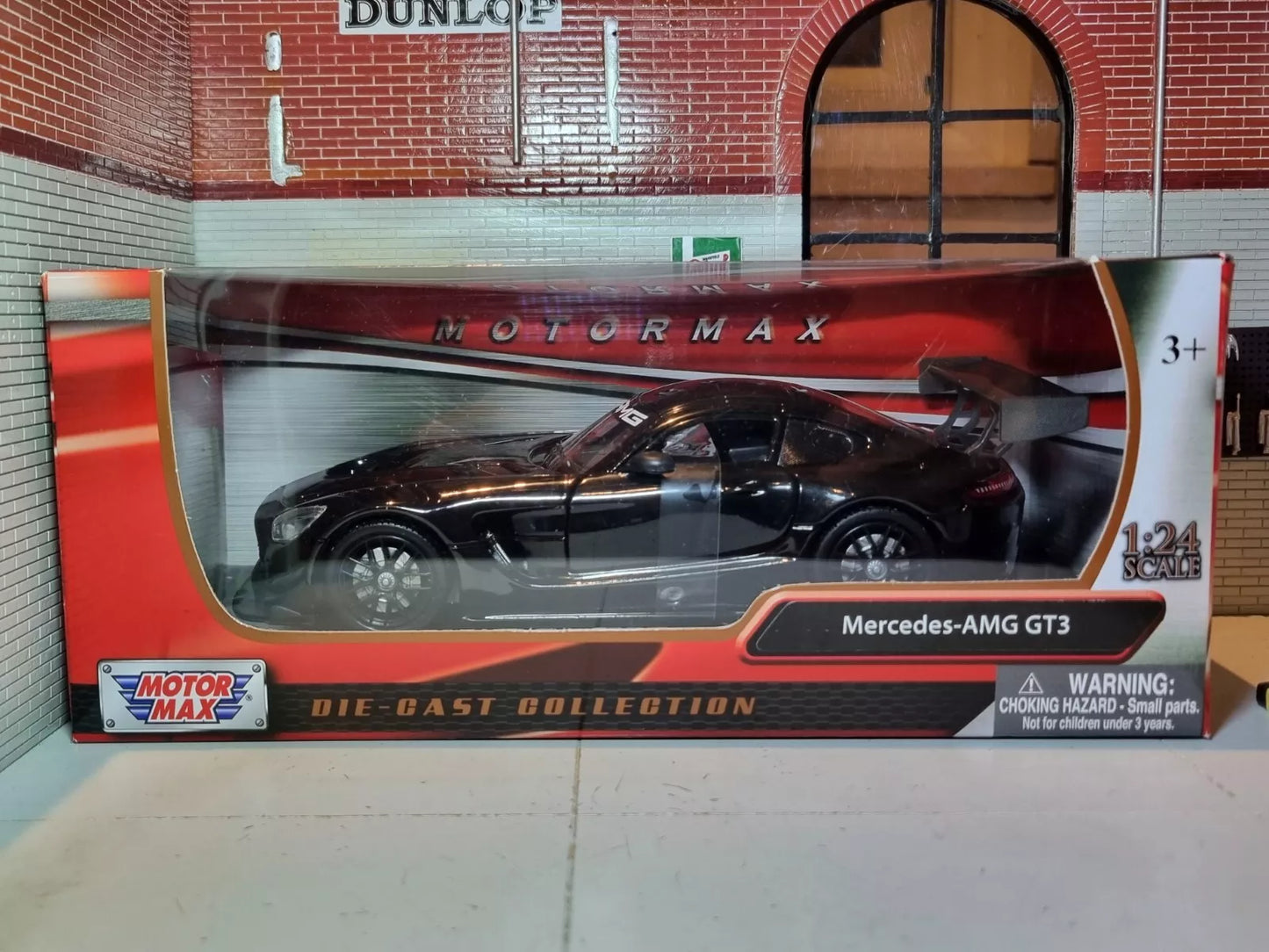 Mercedes 2015 AMG GT3 C190 R190 73386 Motormax 1:24