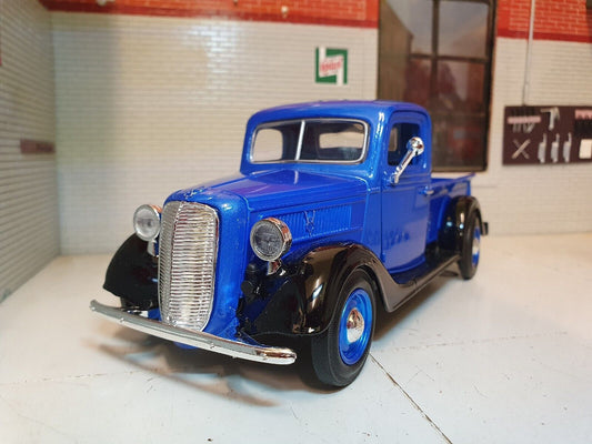 Ford 1937 Camionnette 73233 Motormax 1:24