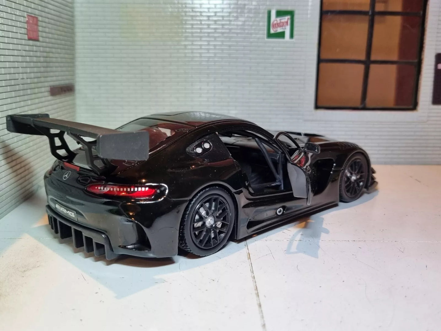 Mercedes 2015 AMG GT3 C190 R190 73386 Motormax 1:24