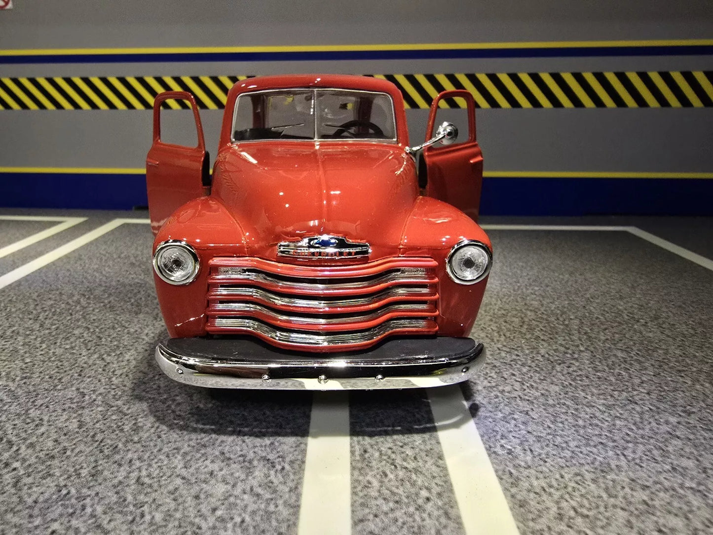 Chevrolet 1950 3100 Pickup Truck 31952 Maisto 1:24