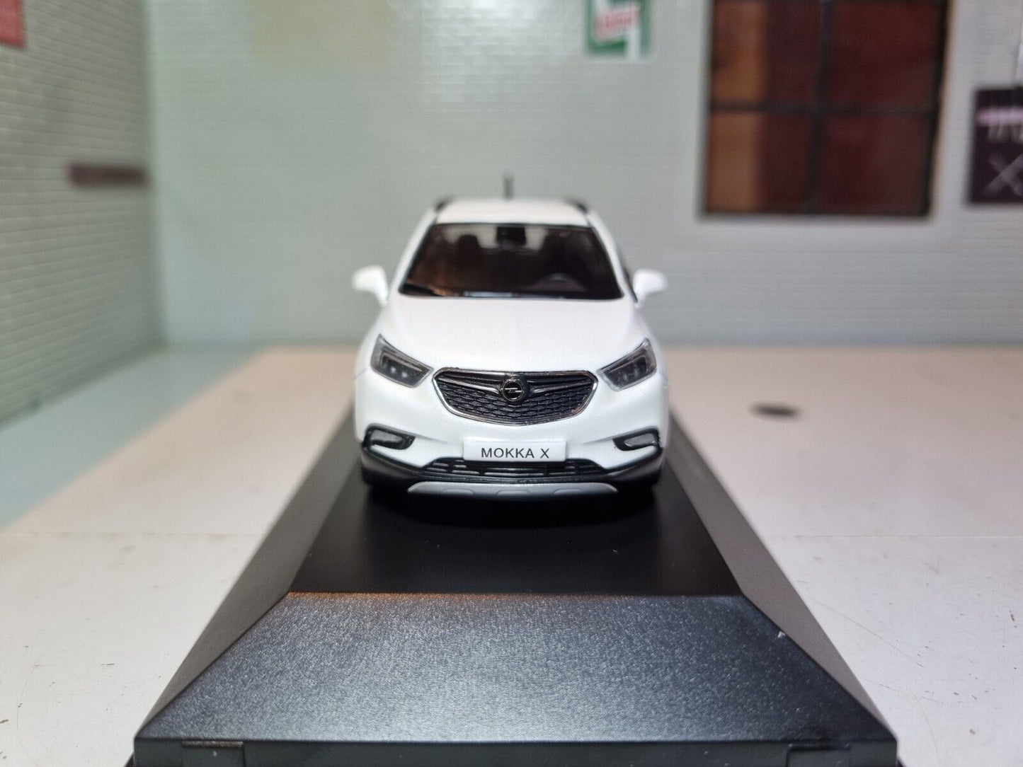 Opel 2018 Mokka X OC10921  iScale 1:43