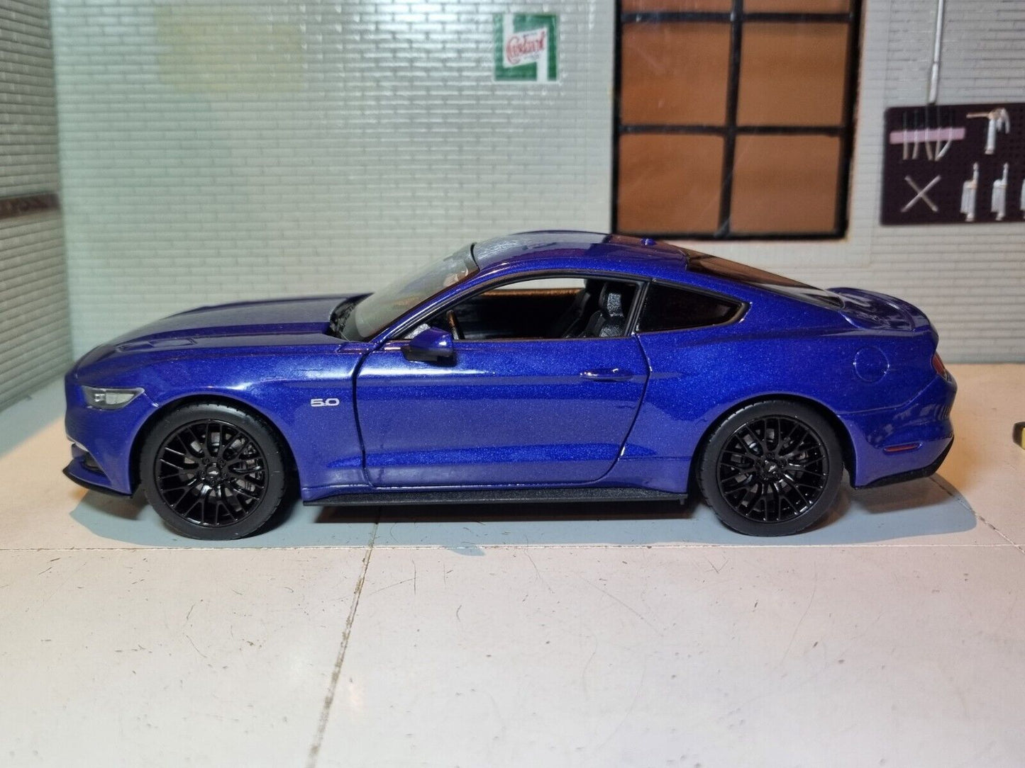 Ford Mustang 2015 24062 1:24