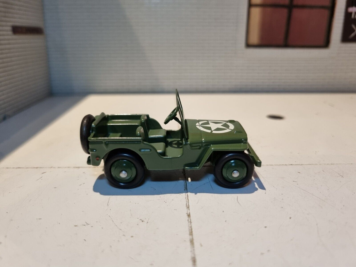 Willys Jeep #153 Dinky