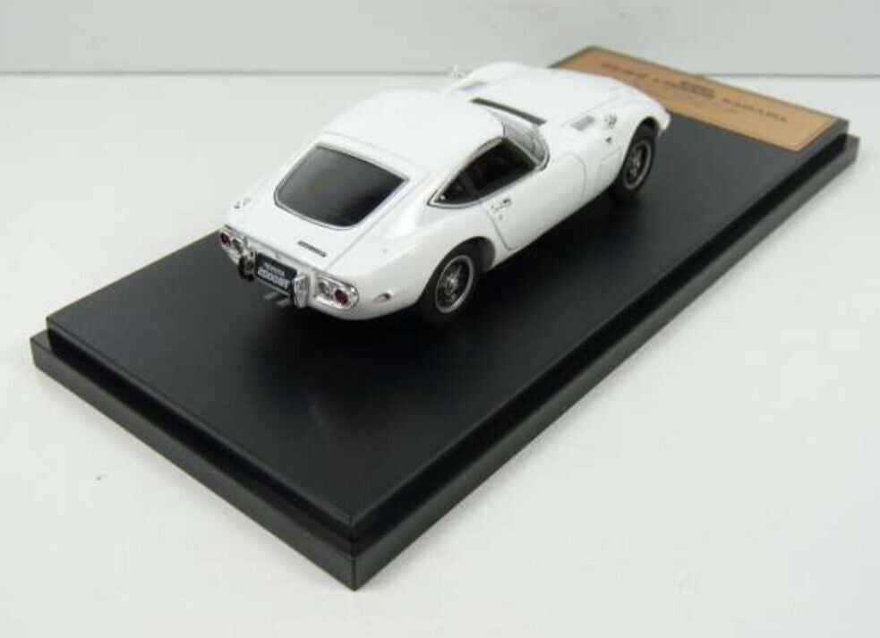 Toyota 1969 2000GT Hatchett 1:43