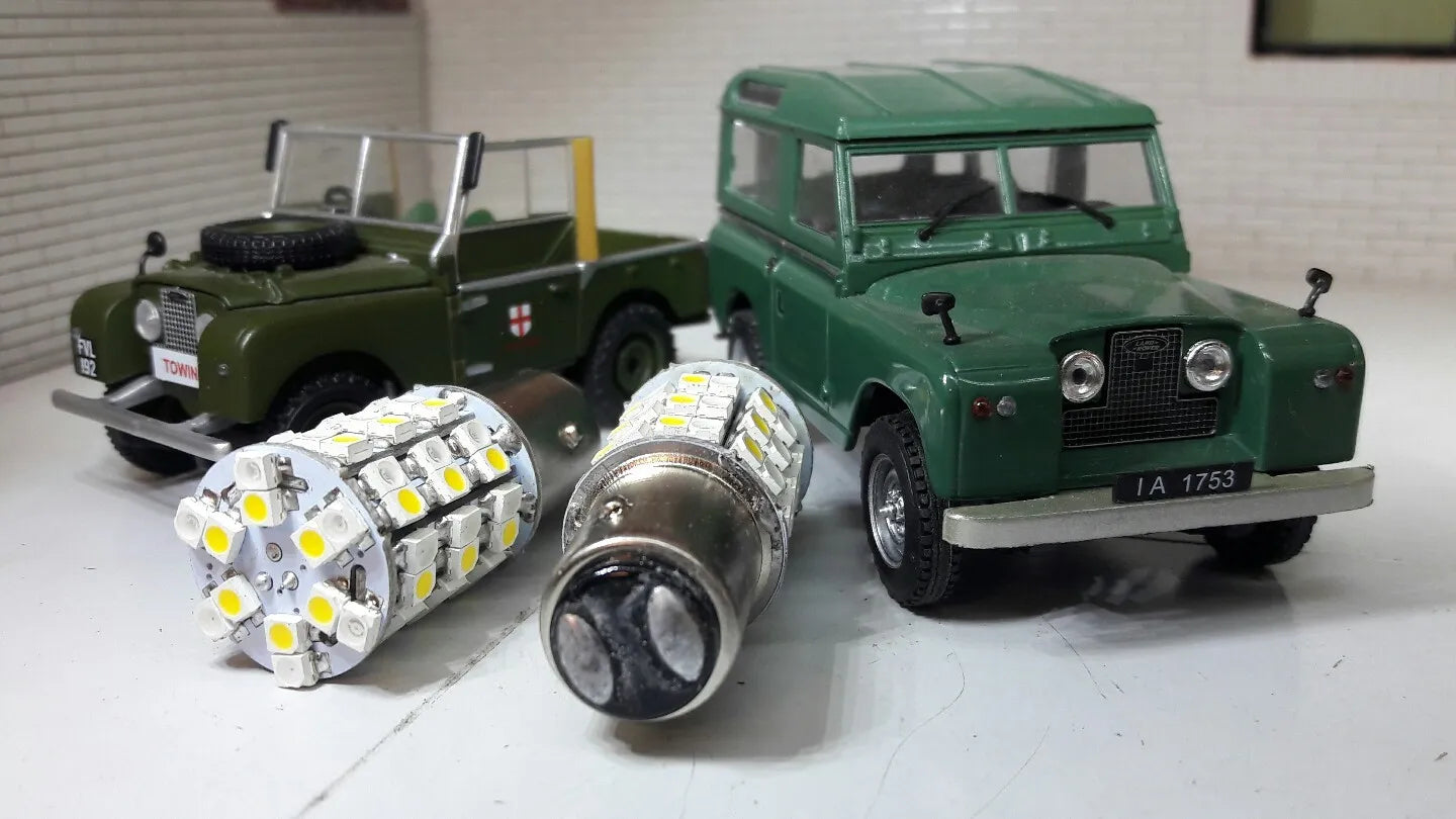 Land Rover Serie 1 2 LED-Kombinationsblinker-Standlicht, bernsteinfarbene/weiße Glühbirnen, positiv
