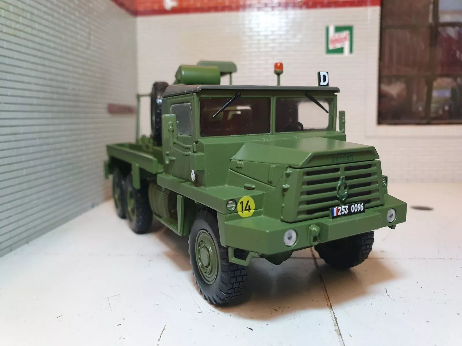 Camion Berliet GBC 8 KT 1/43 Militaire Dépanneuse – France 1960, Parfait État 1:43 Berliet Camion Berliet GBC 8 KT 1/43 Militaire Dépanneuse – France 1960, Parfait État 1:43 Berliet