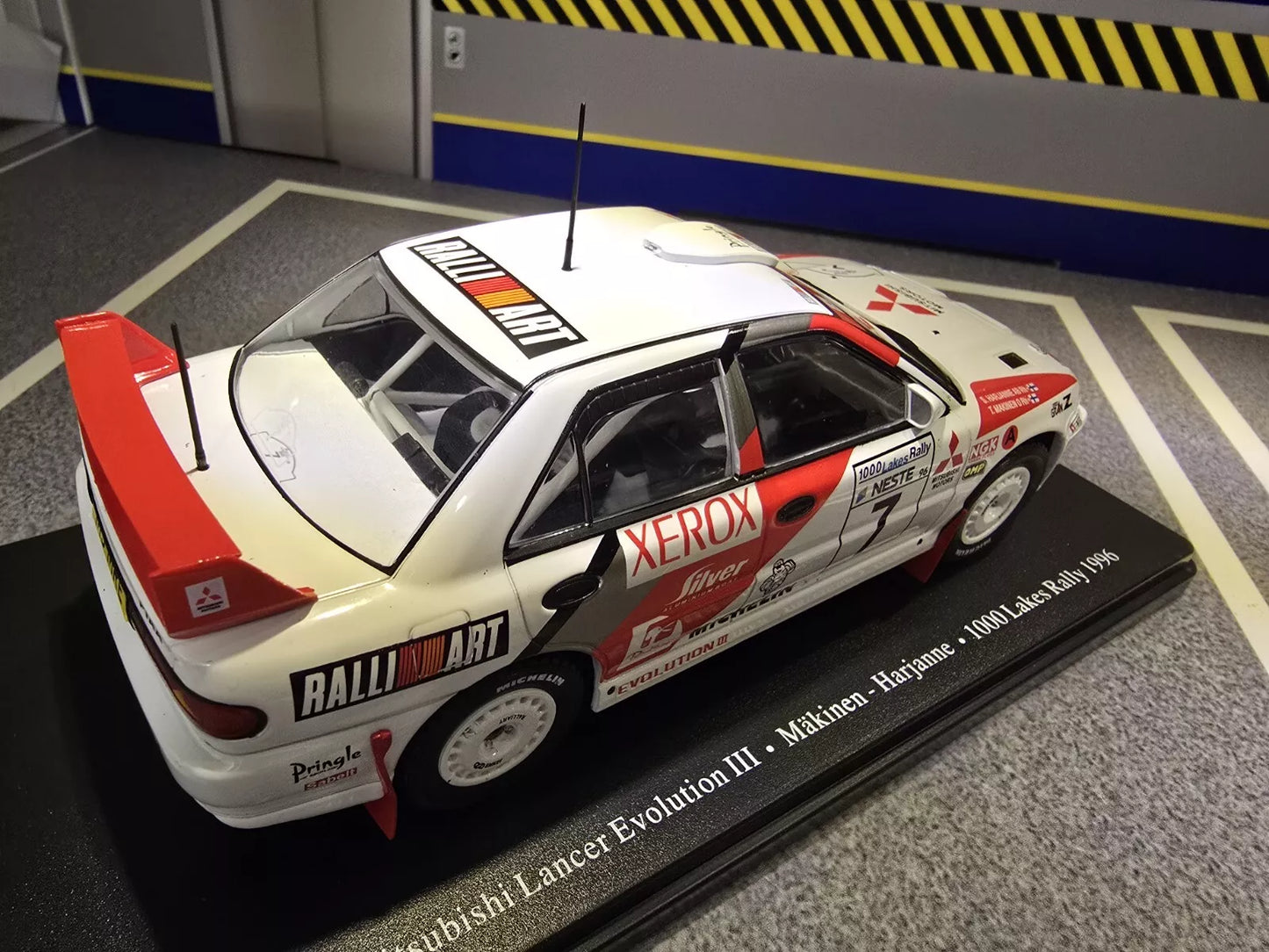 CORGI MITSUBISHI LANCER WRC Evolution 4 Makinen 1/43 Rallye 1 New CORGI MITSUBISHI LANCER WRC Evolution 4 Makinen 1/43 Rallye 1 New