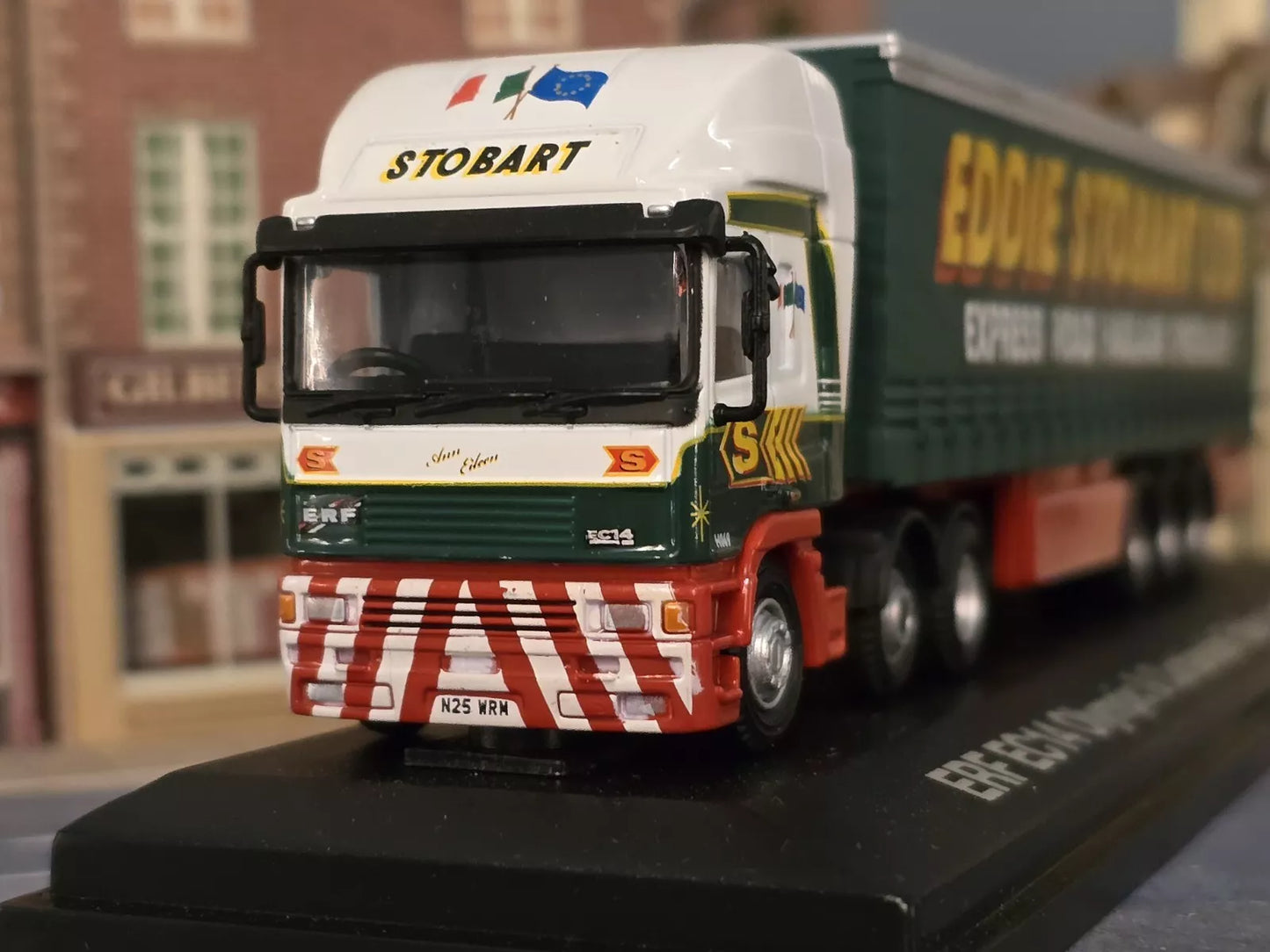 Eddie Stobart 1996 ERF EC14 Olympic Curtainside Tautliner Trailer STOB031 1:76