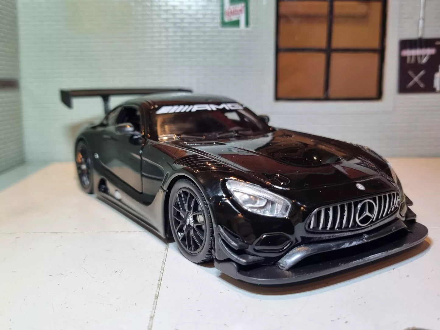 Mercedes 2015 AMG GT3 C190 R190 73386 Motormax 1:24