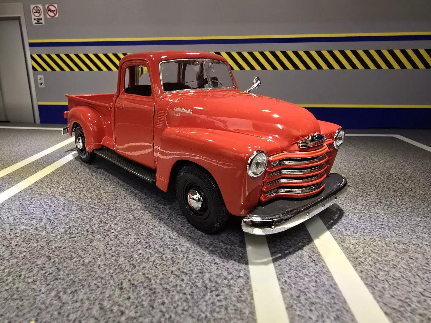 Chevrolet 1950 3100 Pickup Truck 31952 Maisto 1:24