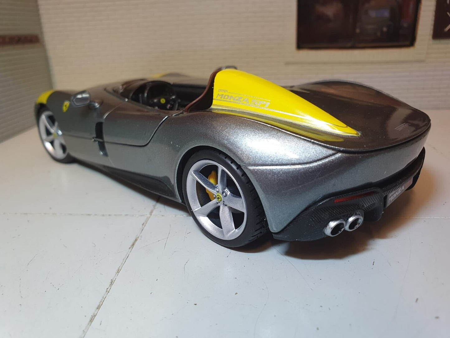 Ferrari Monza SP1 Bburago 26027 1:24