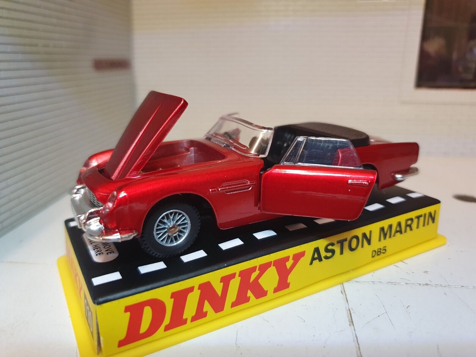 Dinky aston store martin db5