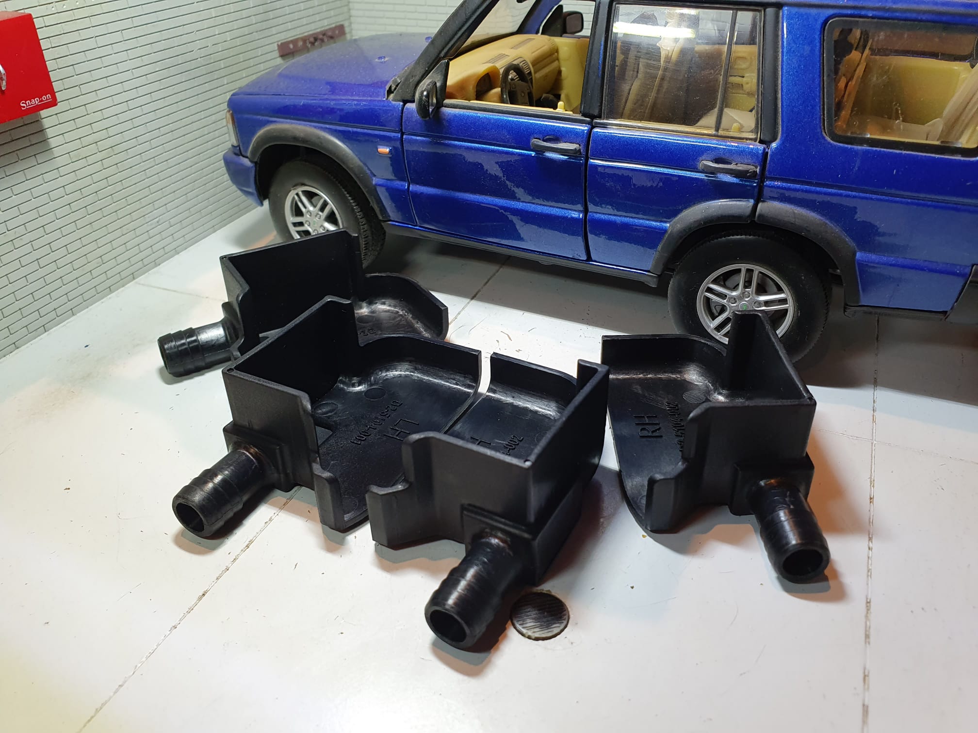 Land Rover Sunroof Drain Plastics Discovery 1 & 2 Repair Replacement P ...