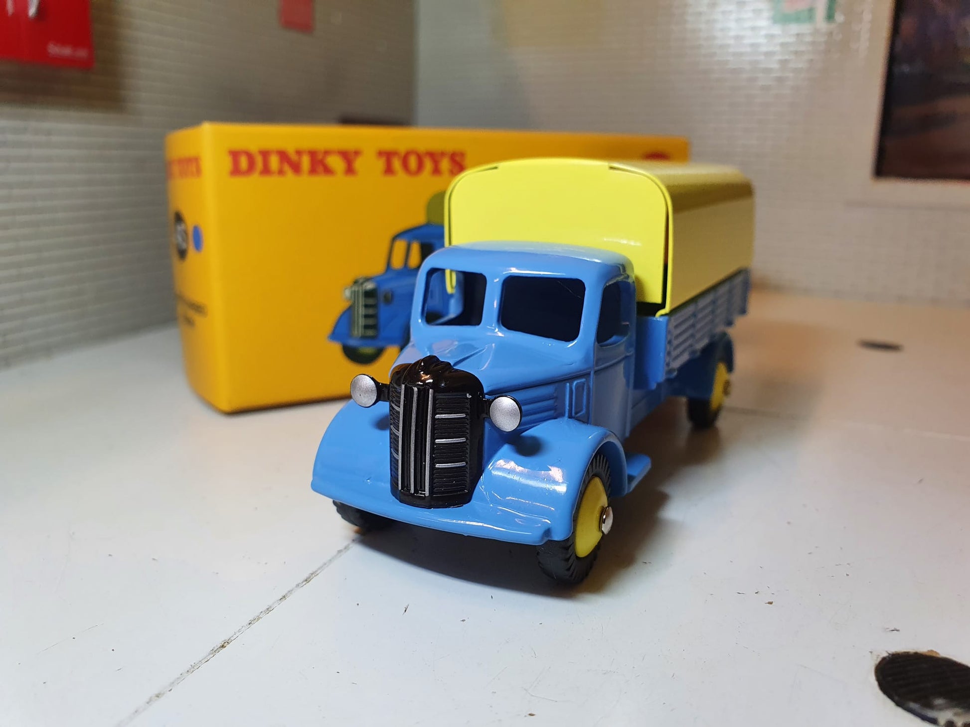 Dinky 413 Austin Covered Wagon | Good Plus Dinky 413 Austin Covered Wagon | Good Plus